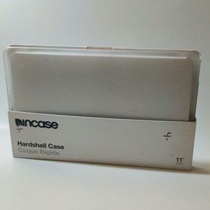 INCASE hardshell case MacBook Air 11"‎